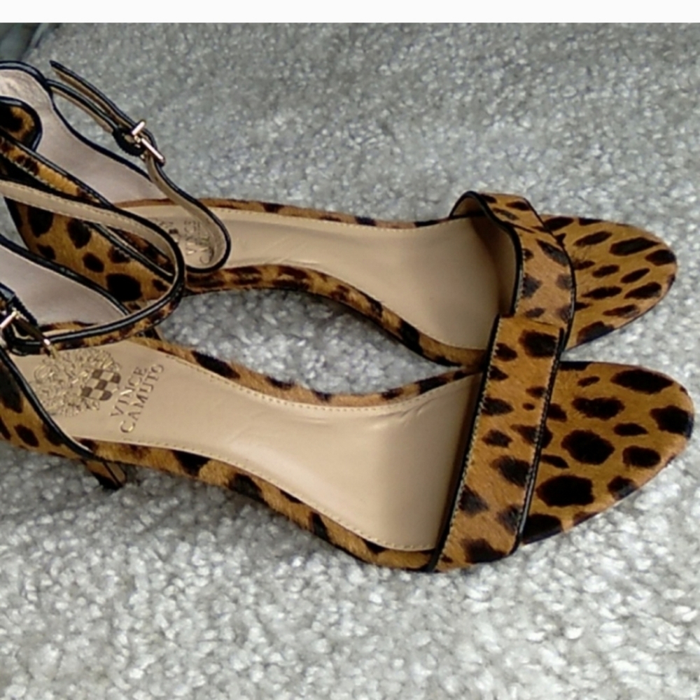 VINCE CAMUTO CALF HAIR Sebatini Heels Size 9.5 - Picture 8 of 15